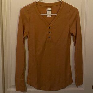 BRAND NEW Waffle Weaver Long Sleeve Shirt in Mustard